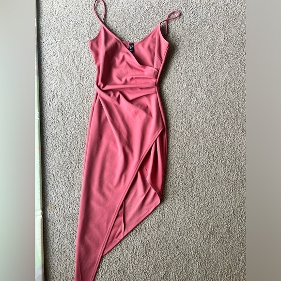 Asymmetrical Summer Dress - Picture 2 of 4